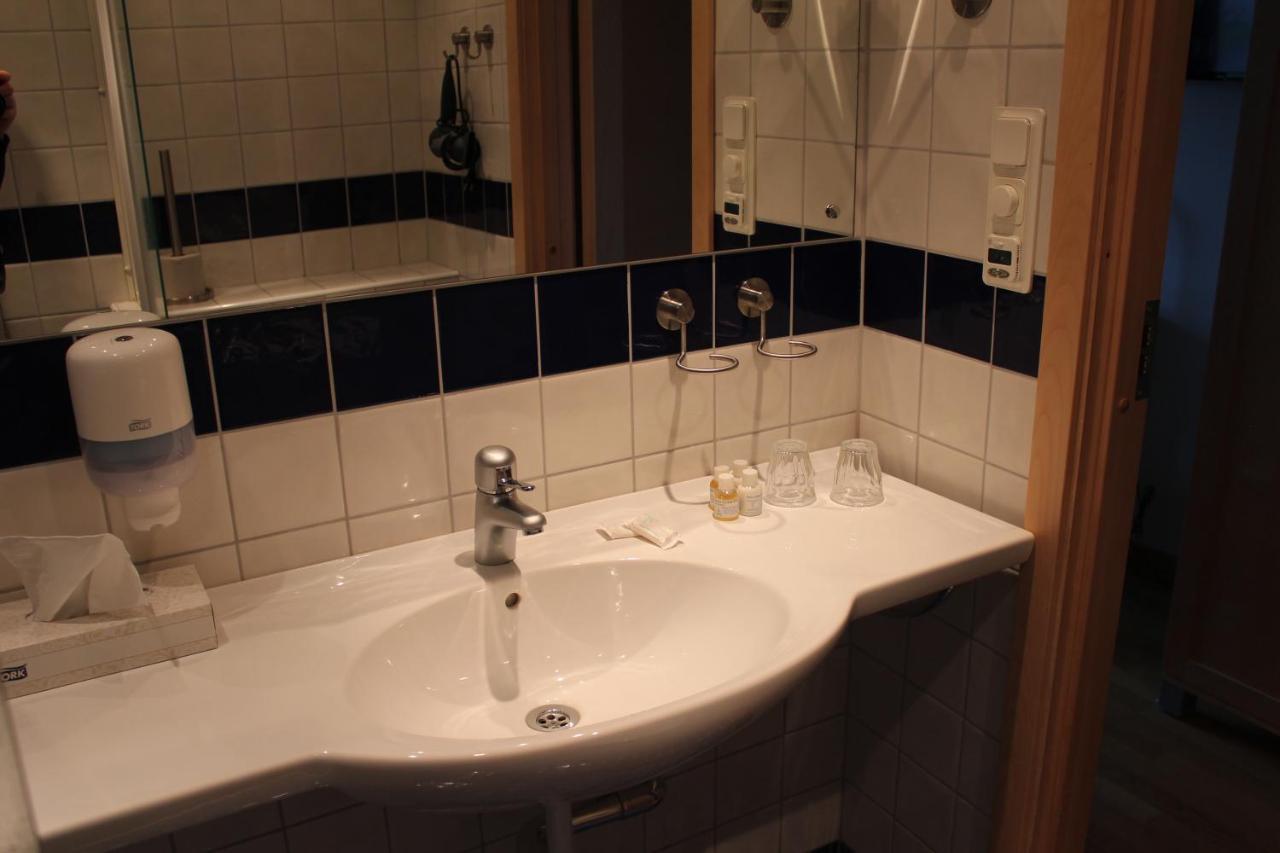Hotell Asen Anderstorp Zewnętrze zdjęcie