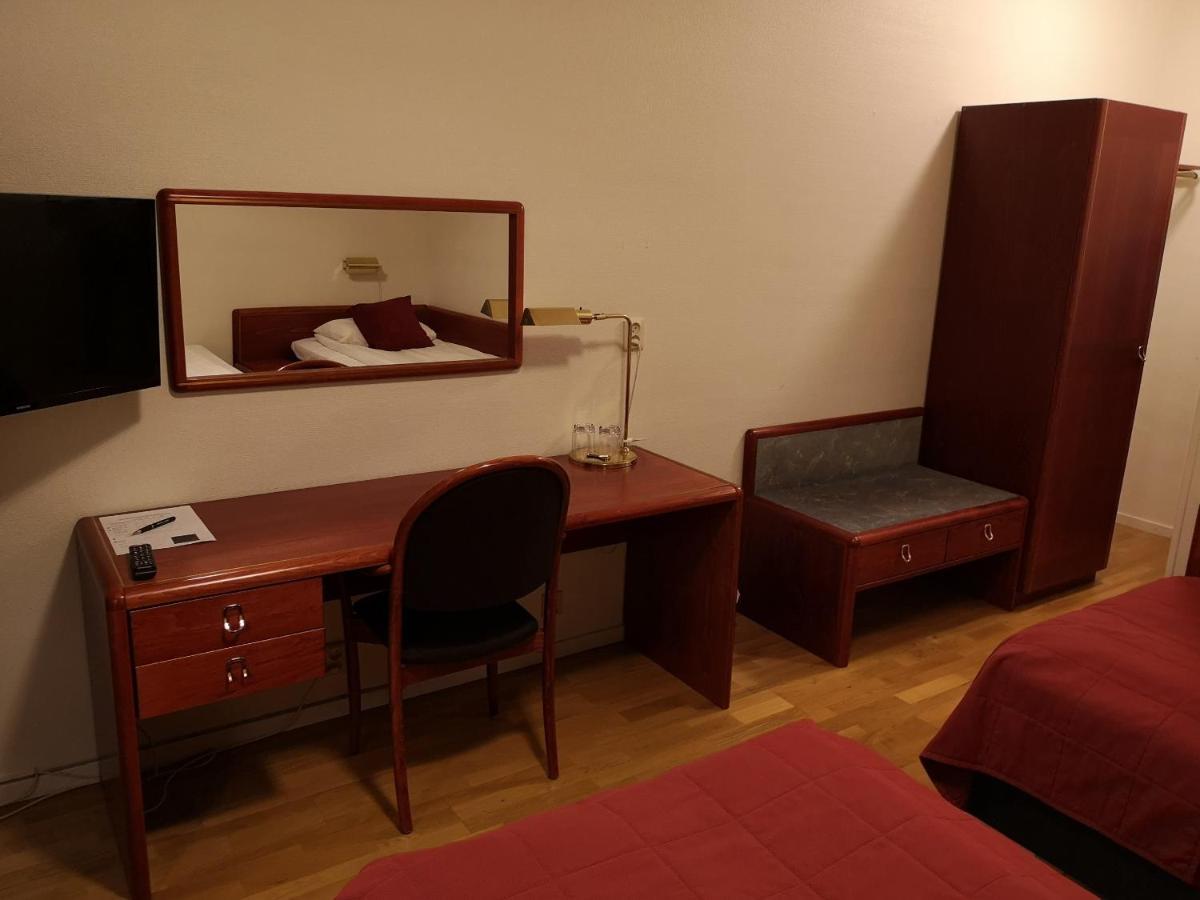 Hotell Asen Anderstorp Zewnętrze zdjęcie