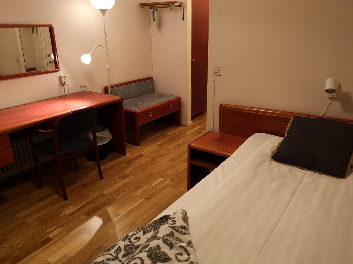 Hotell Asen Anderstorp Zewnętrze zdjęcie